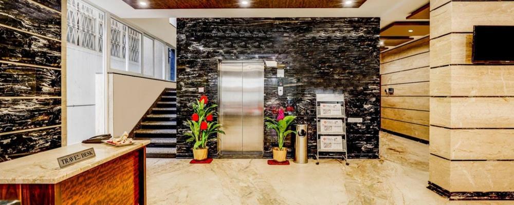 Hotel U.T.Elegance Bangalore Extérieur photo