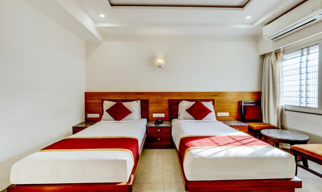 Hotel U.T.Elegance Bangalore Extérieur photo