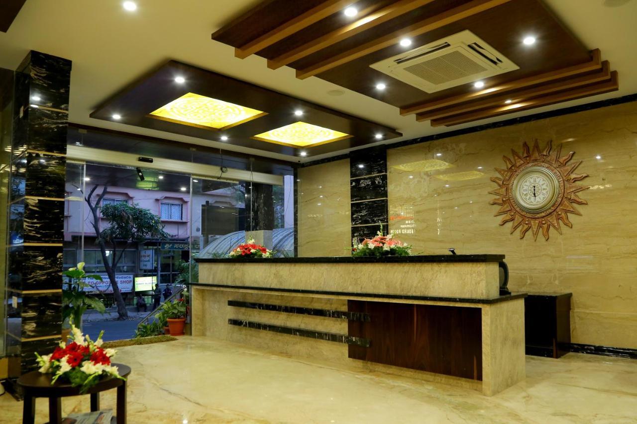 Hotel U.T.Elegance Bangalore Extérieur photo